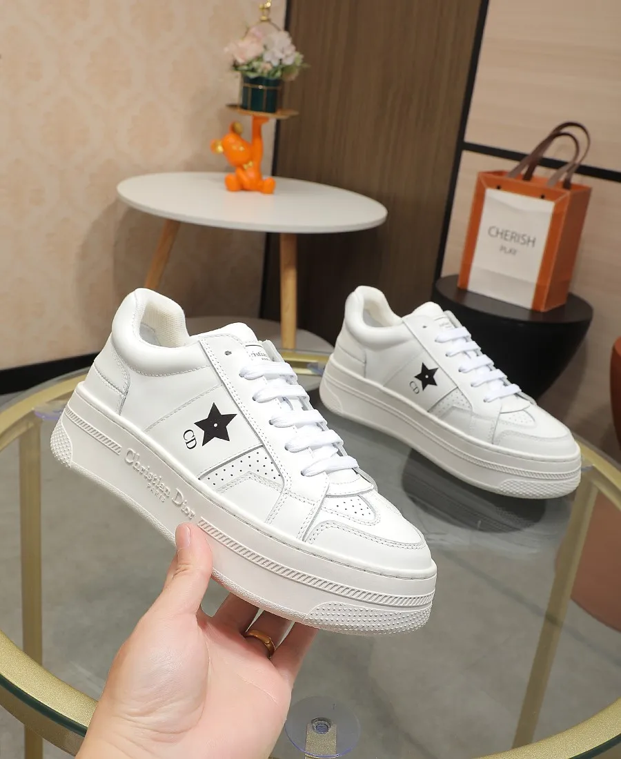 👟👟Ex-factory price 480👟👟 DIOR Dior's new thick-soled sports white shoes, made of first-layer cowhide, breathable mesh inside, sheepskin for foot pads, and lightweight outsole. Size: 35-40 (41 customized)